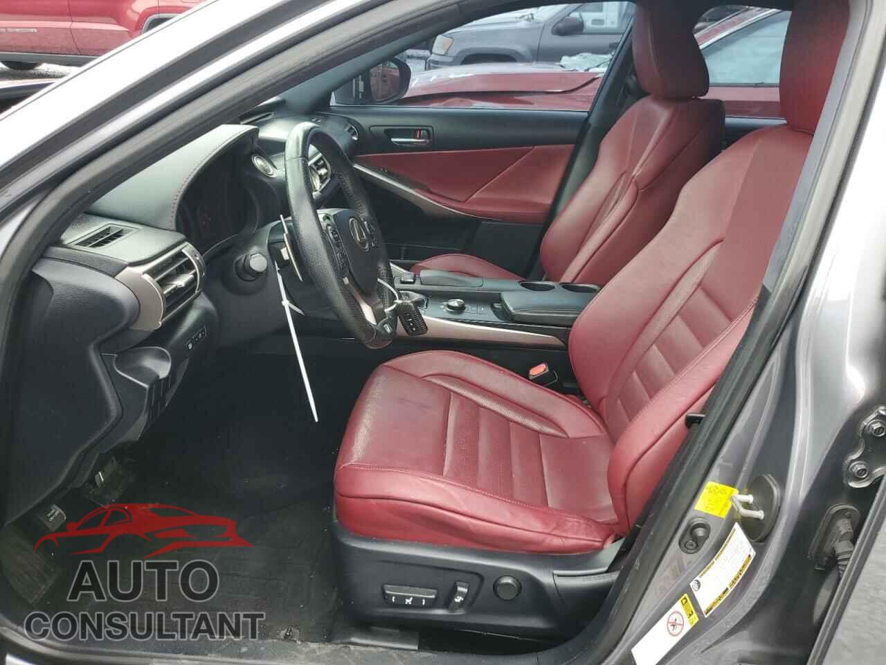LEXUS IS 2015 - JTHCE1D24F5006684