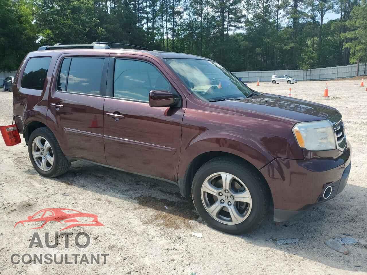 HONDA PILOT 2013 - 5FNYF4H55DB006389