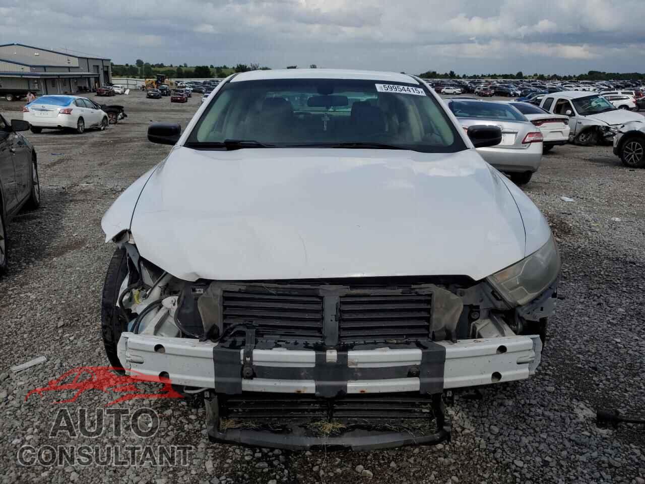 FORD TAURUS 2015 - 1FAHP2D83FG124232