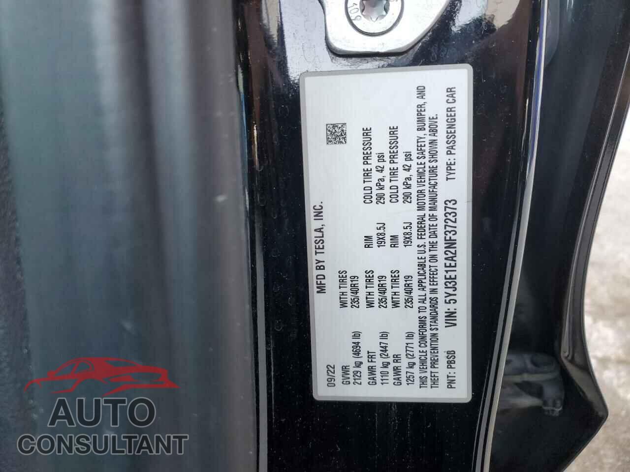 TESLA MODEL 3 2022 - 5YJ3E1EA2NF372373