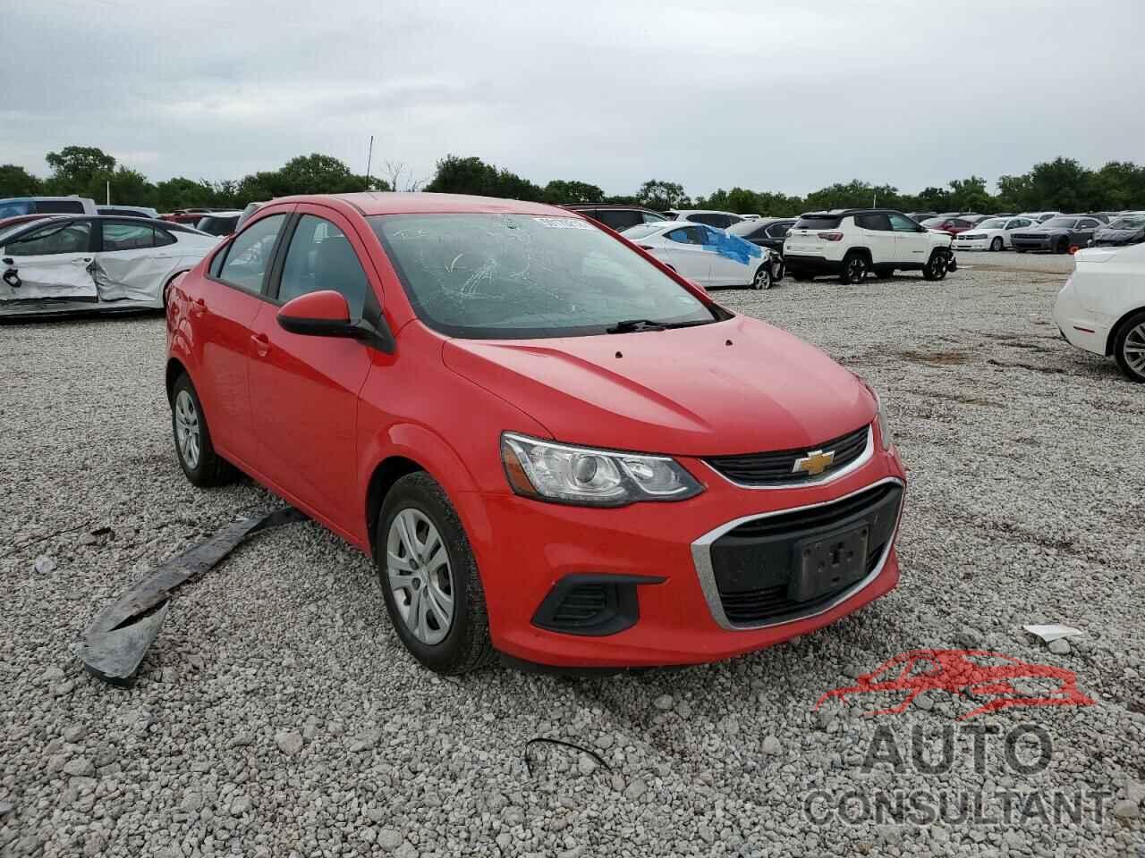 CHEVROLET SONIC 2017 - 1G1JB5SH8H4132581