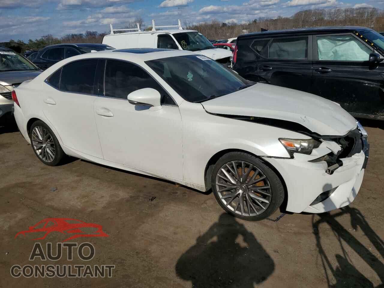 LEXUS IS 2014 - JTHCF1D26E5000624