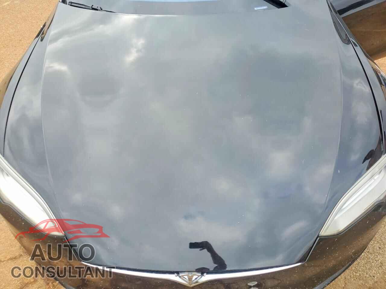 TESLA MODEL S 2016 - 5YJSA1E28GF168552