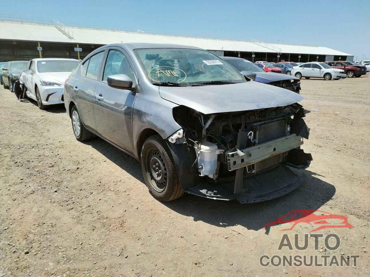 NISSAN VERSA 2018 - 3N1CN7AP2JL870925