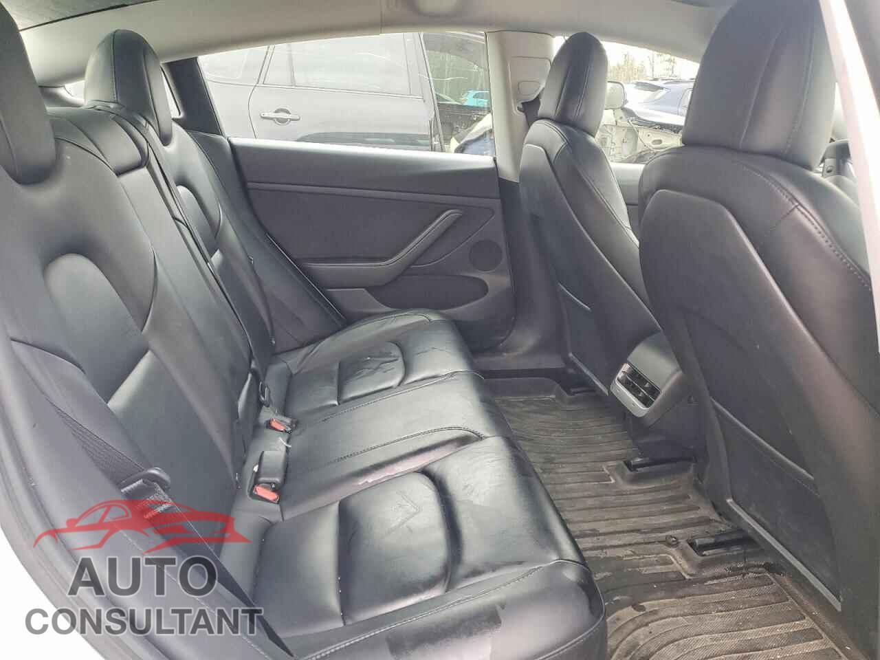 TESLA MODEL 3 2021 - 5YJ3E1EA2MF014320