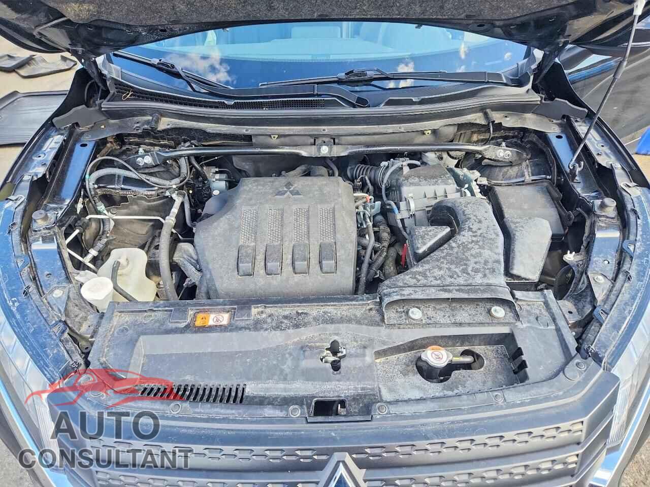 MITSUBISHI ECLIPSE 2024 - JA4ATWAA4RZ001628