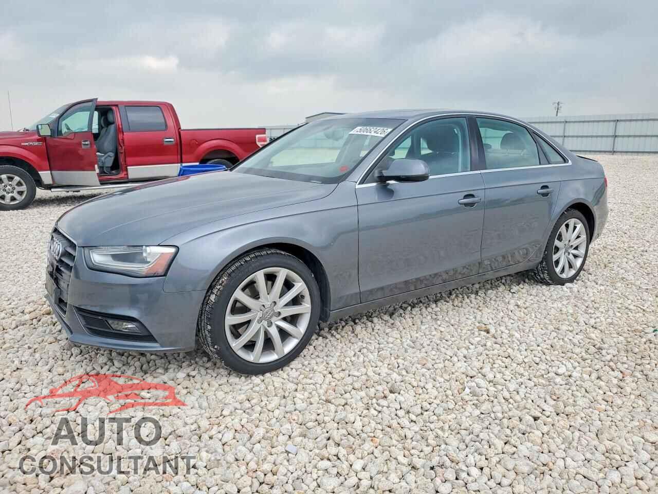 AUDI A4 2013 - WAUFFAFL2DN004444