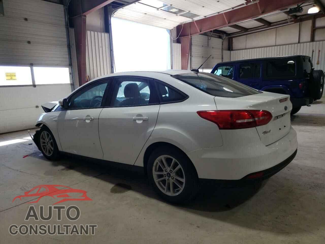 FORD FOCUS 2017 - 1FADP3F27HL334484