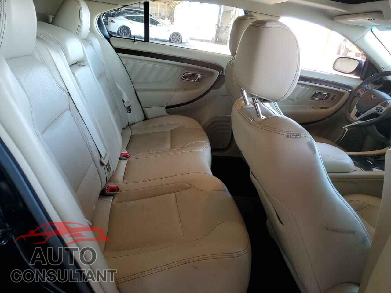 FORD TAURUS 2017 - 1FAHP2F8XHG102079