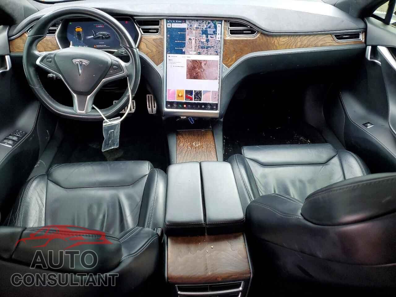 TESLA MODEL S 2017 - 5YJSA1E48HF200449