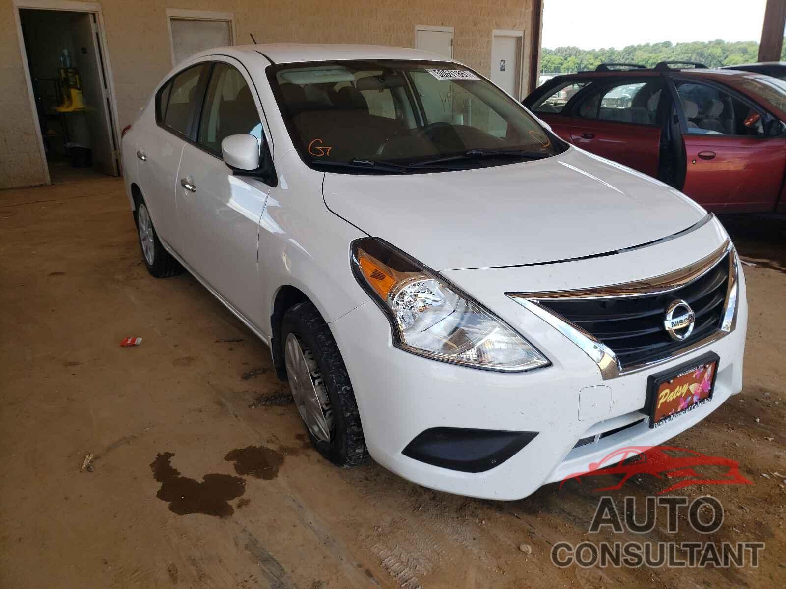 NISSAN VERSA 2016 - 3N1CN7AP3GL893994