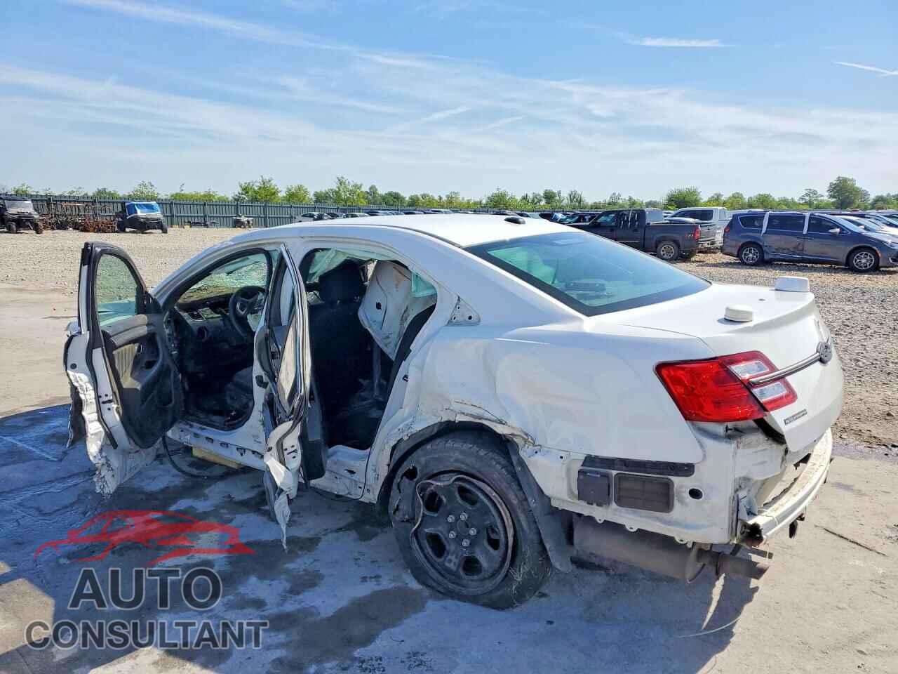 FORD TAURUS 2013 - 1FAHP2L82DG109624