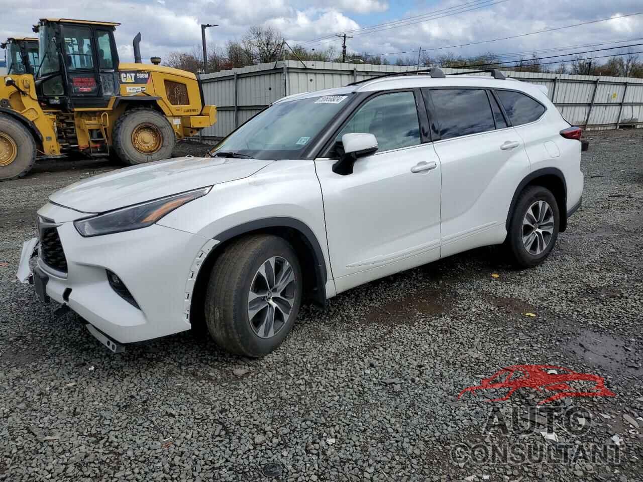 TOYOTA HIGHLANDER 2022 - 5TDGZRBH6NS579091