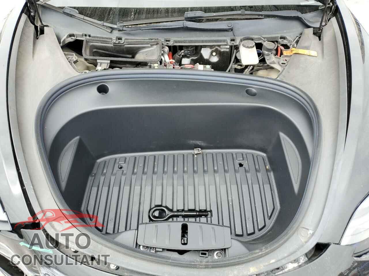 TESLA MODEL 3 2022 - 5YJ3E1EA3NF190102