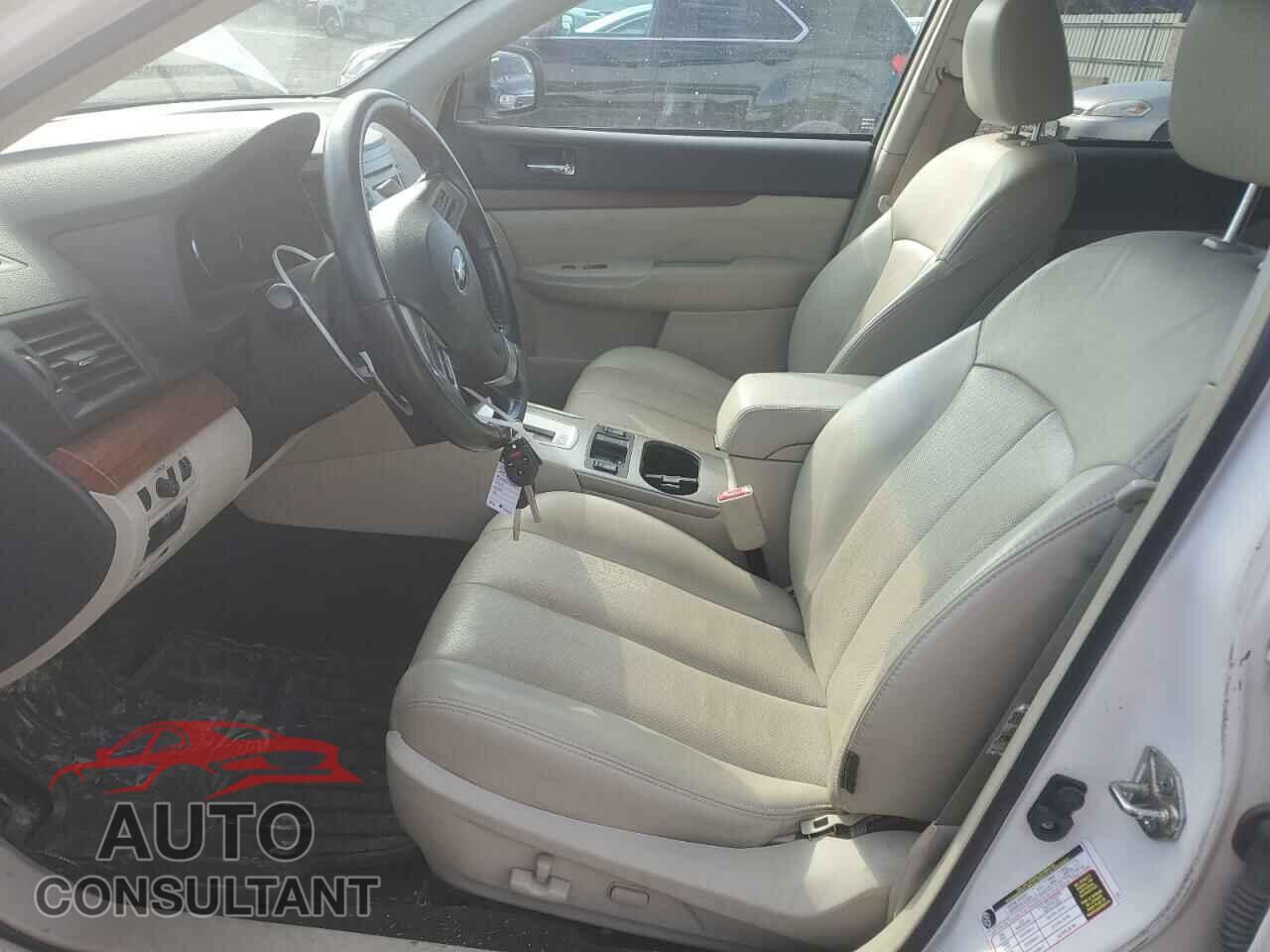 SUBARU OUTBACK 2014 - 4S4BRBLC9E3220495