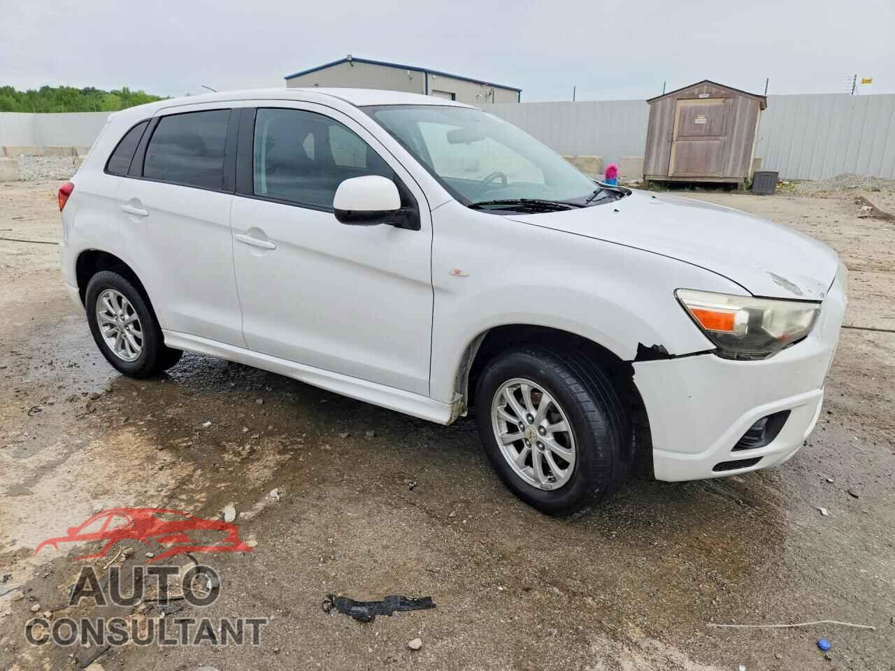MITSUBISHI OUTLANDER 2011 - JA4AP3AU8BZ005636