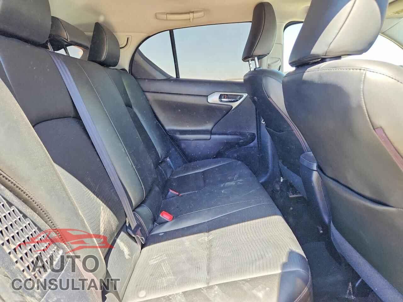 LEXUS CT 200 2012 - JTHKD5BH3C2084013