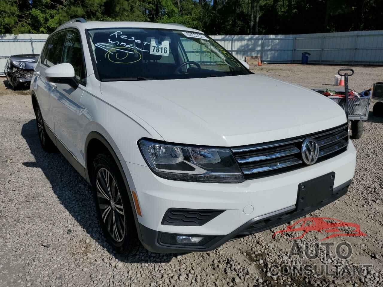 VOLKSWAGEN TIGUAN 2018 - 3VV2B7AX1JM068136