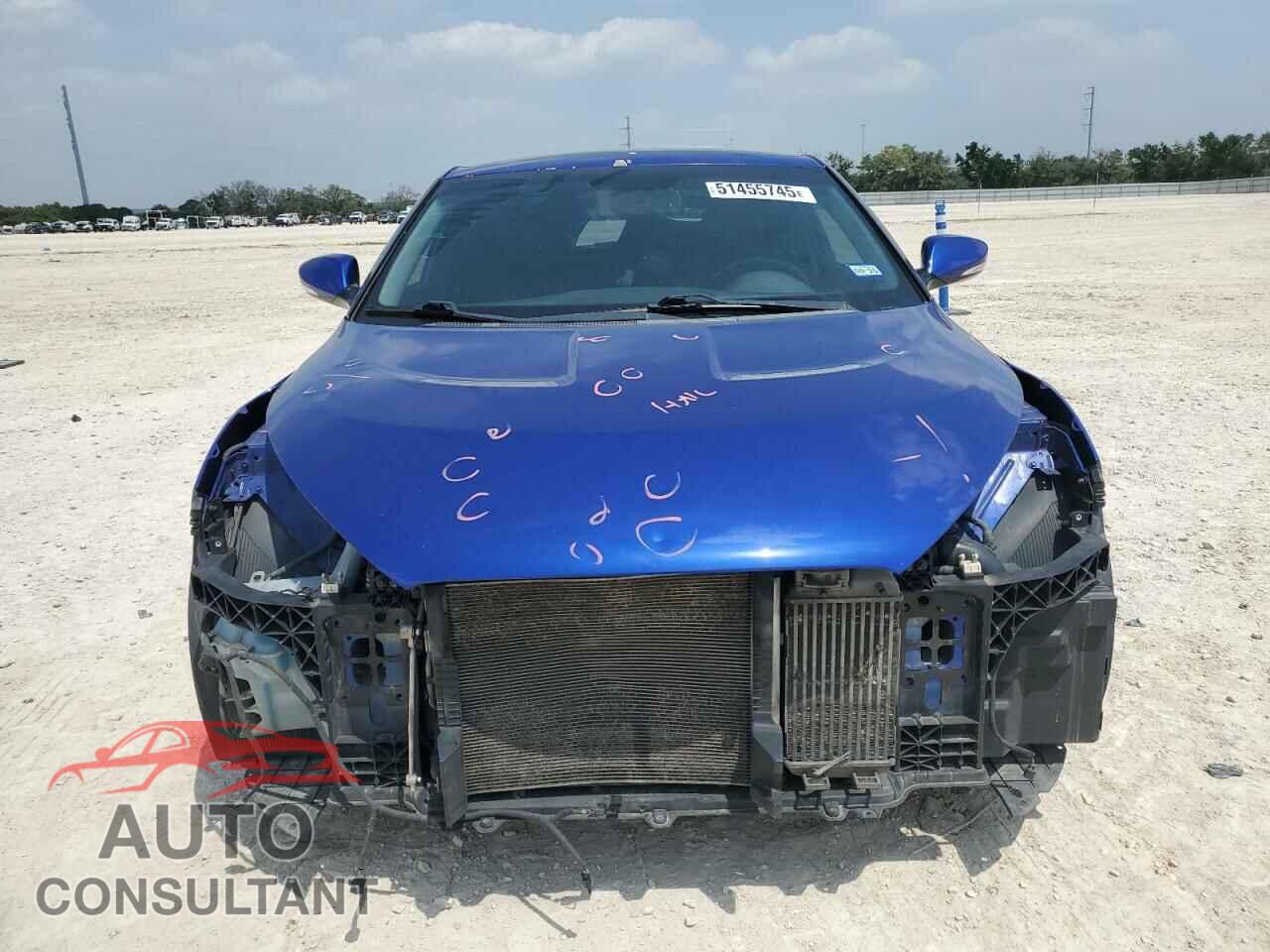HYUNDAI VELOSTER 2013 - KMHTC6AE3DU084133