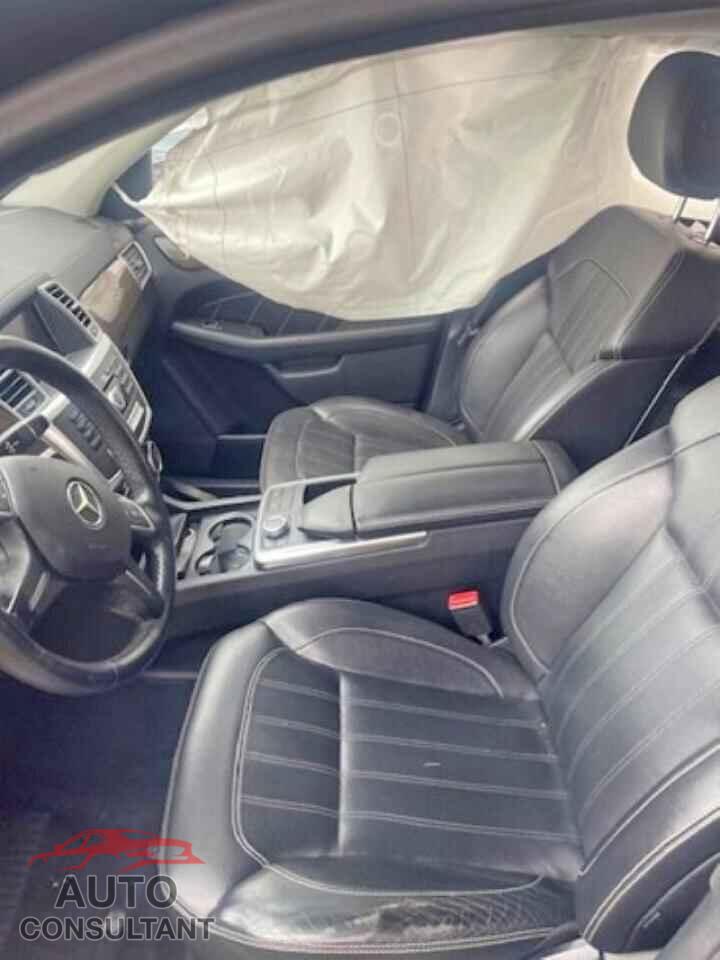 MERCEDES-BENZ GL-CLASS 2015 - 4JGDF6EE4FA475169