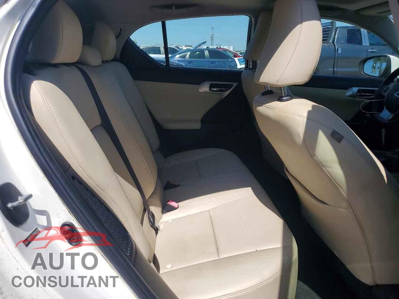 LEXUS CT 200 2012 - JTHKD5BH7C2061205