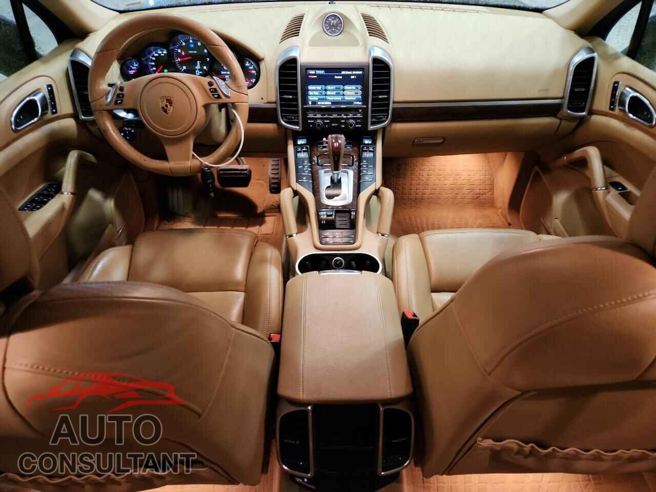 PORSCHE CAYENNE 2012 - WP1AA2A25CLA10327