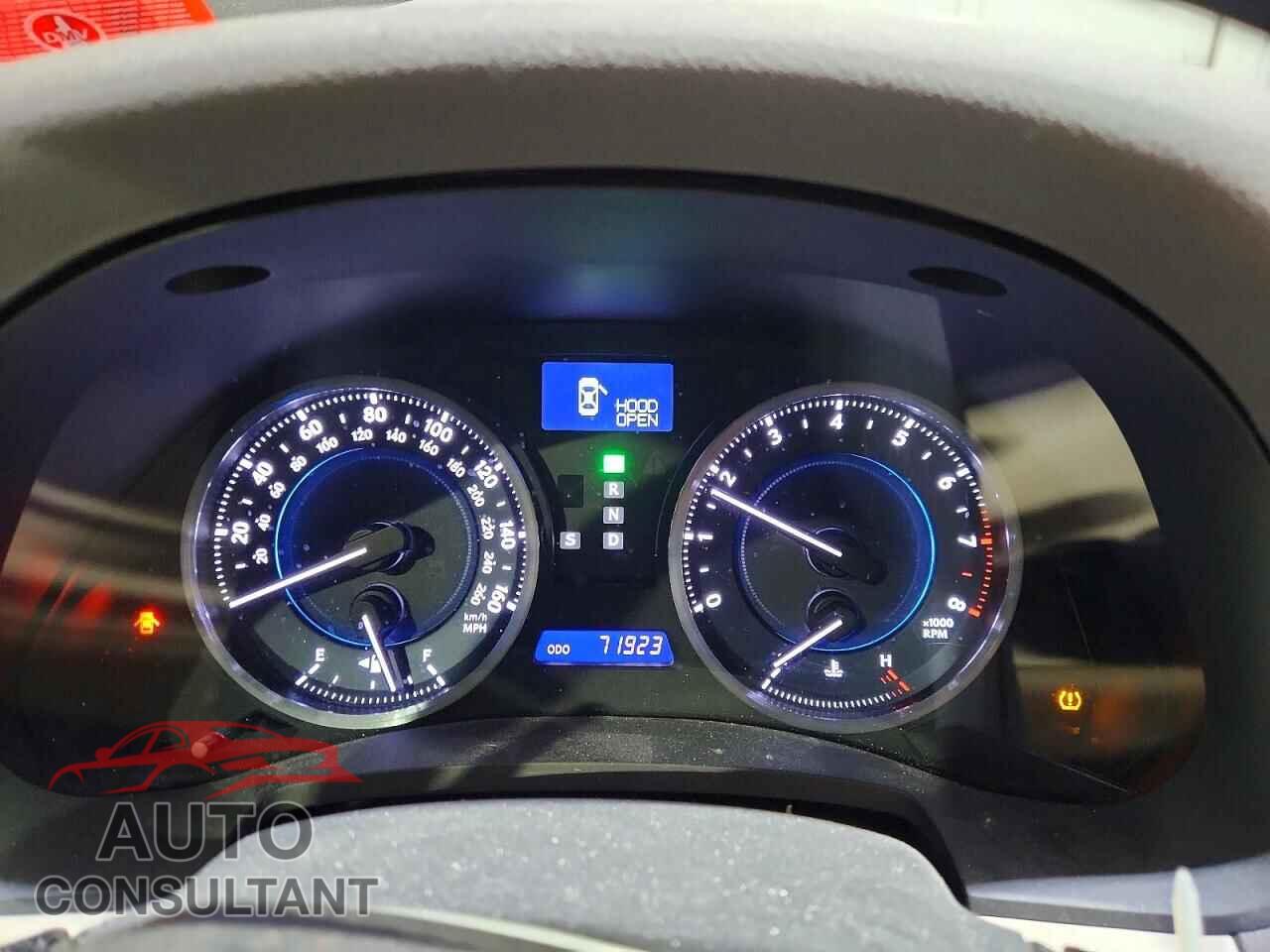 LEXUS IS 2012 - JTHCF5C26C5055645