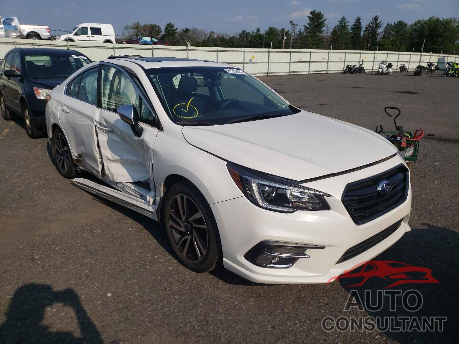 SUBARU LEGACY 2019 - 4S3BNAS6XK3038547