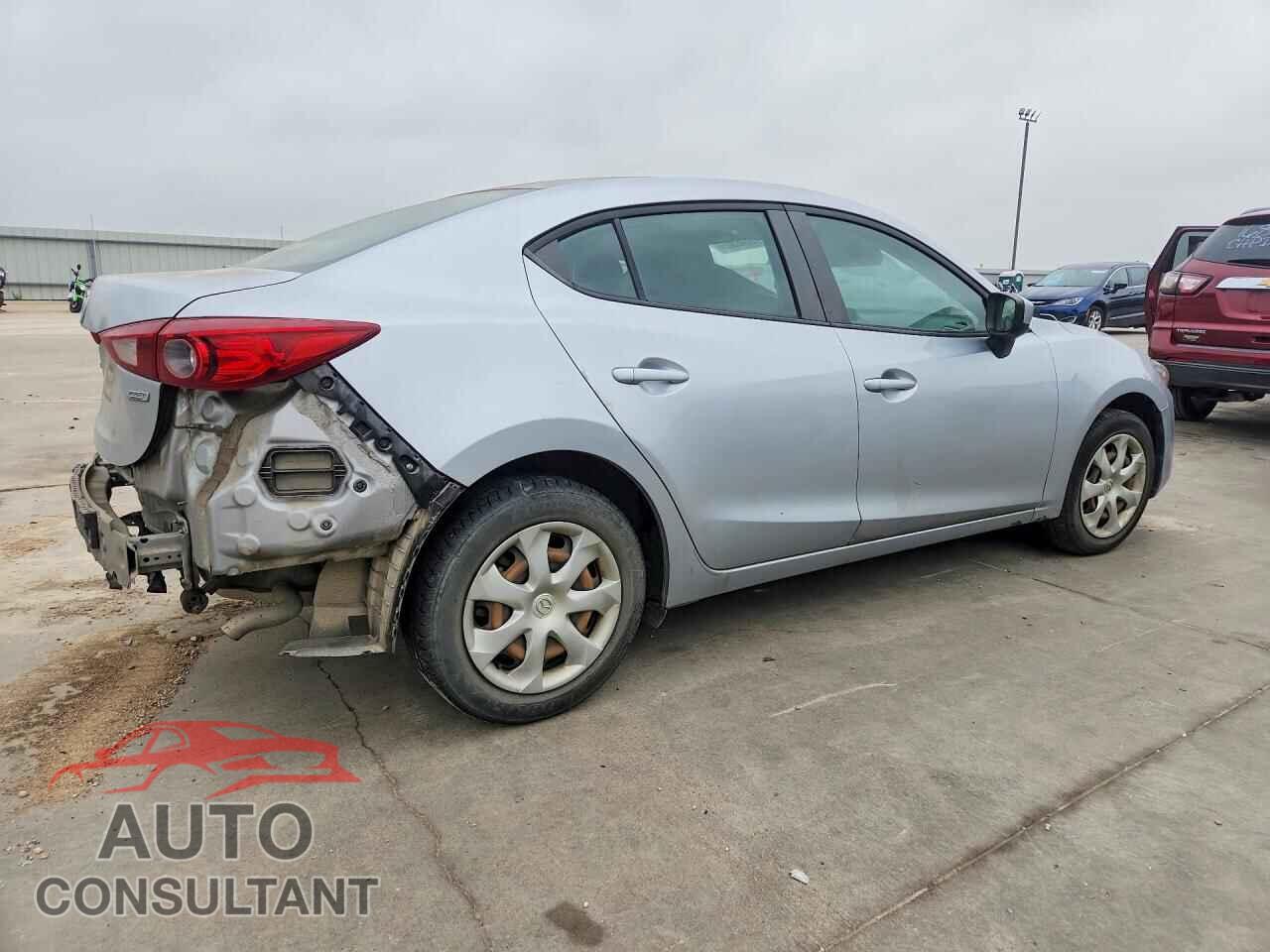 MAZDA 3 2018 - 3MZBN1U71JM214644