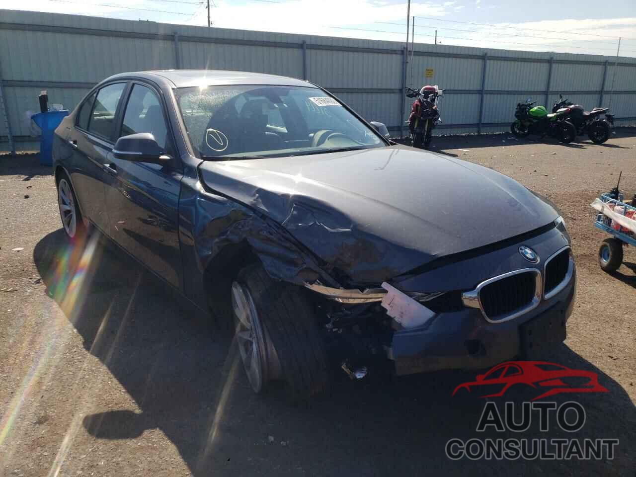 BMW 3 SERIES 2018 - WBA8A3C50JA491834