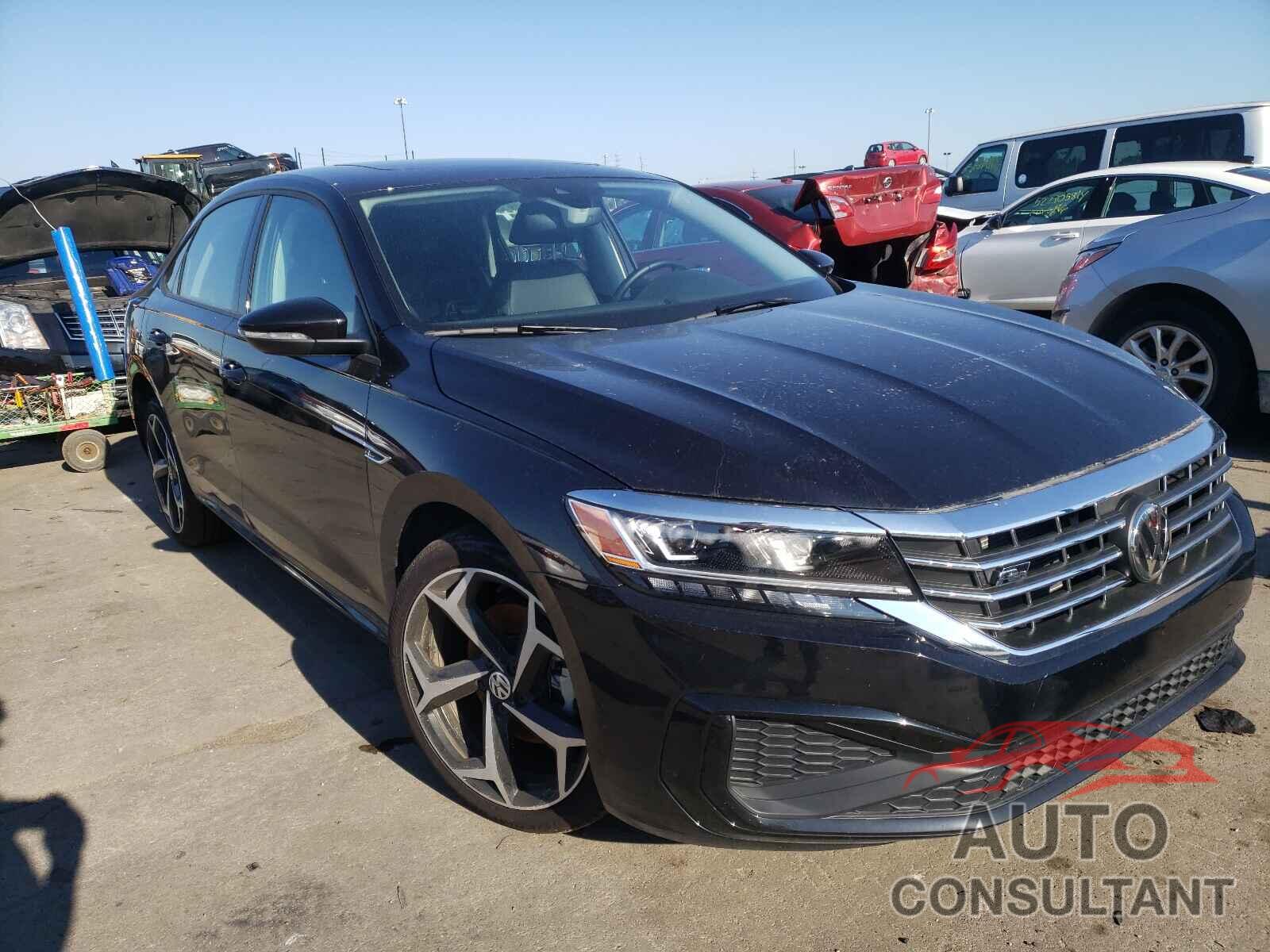 VOLKSWAGEN PASSAT 2020 - 1VWMA7A37LC027096