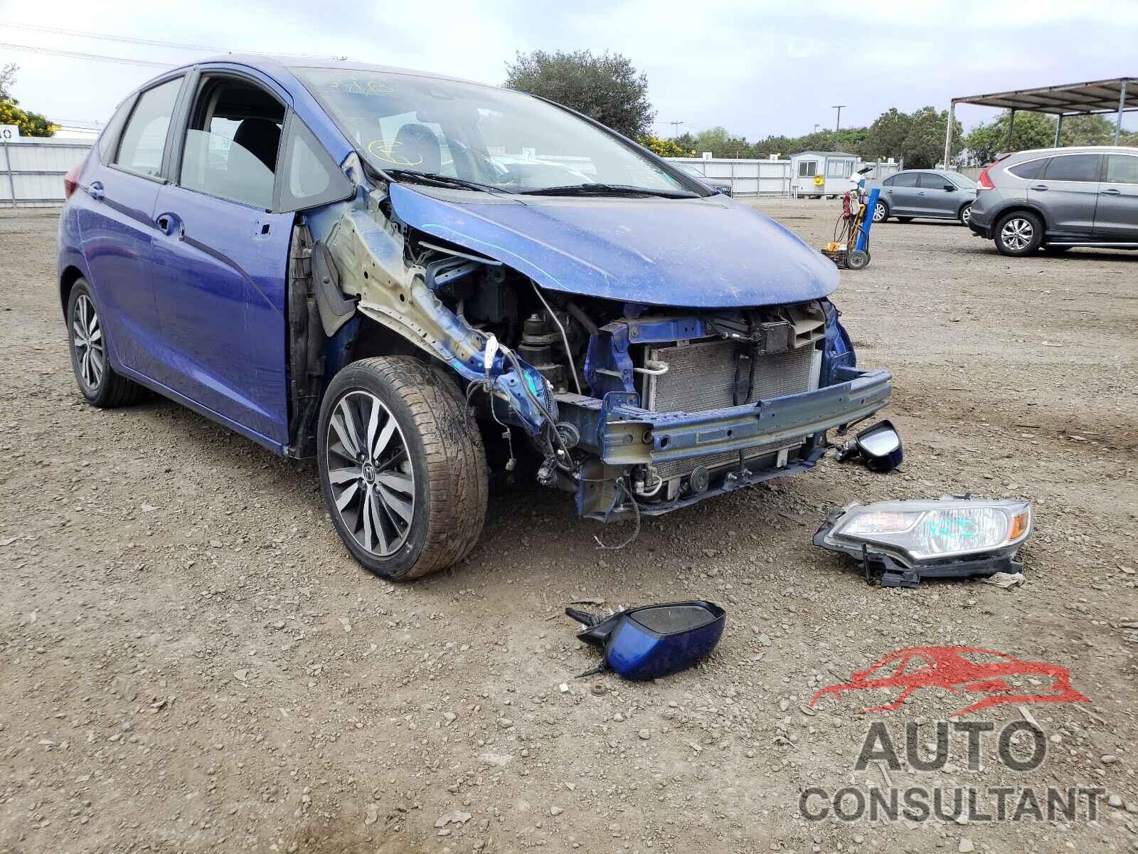 HONDA FIT 2018 - 3HGGK5G82JM722877