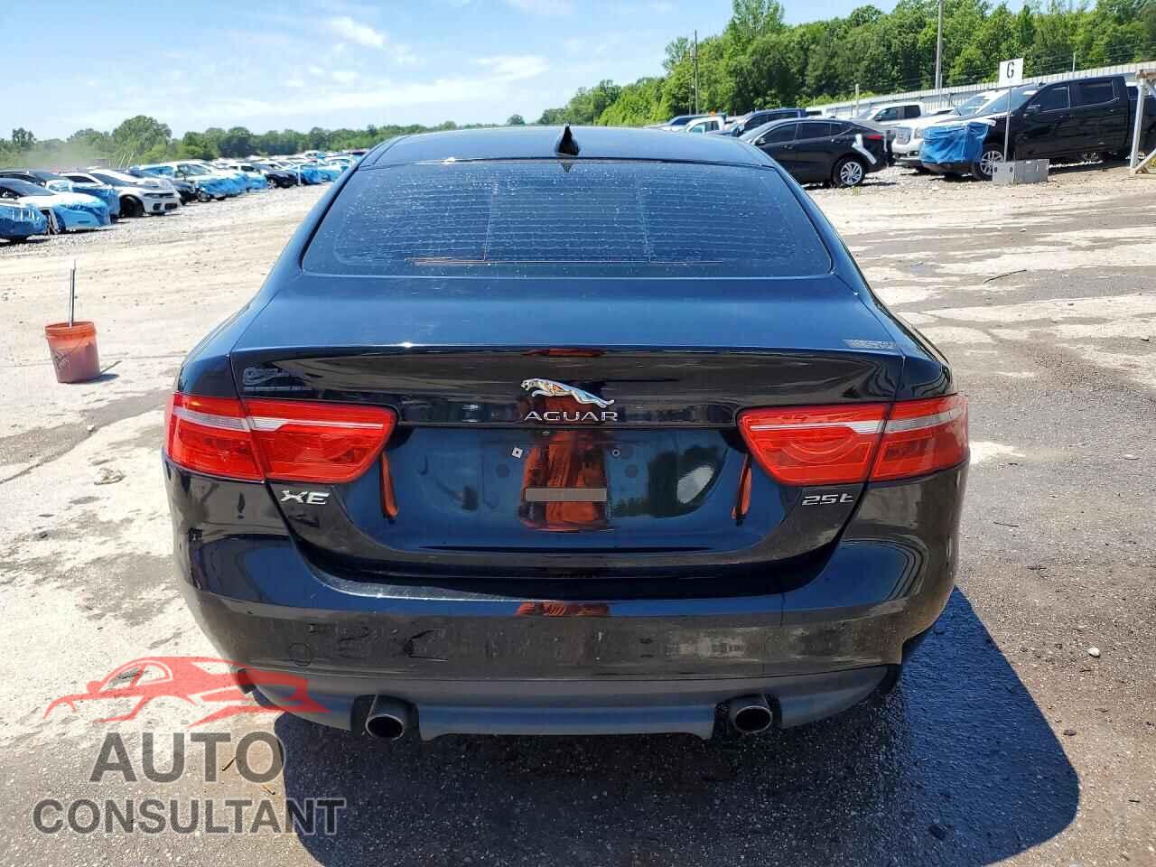 JAGUAR XE 2017 - SAJAD4BG6HA966340