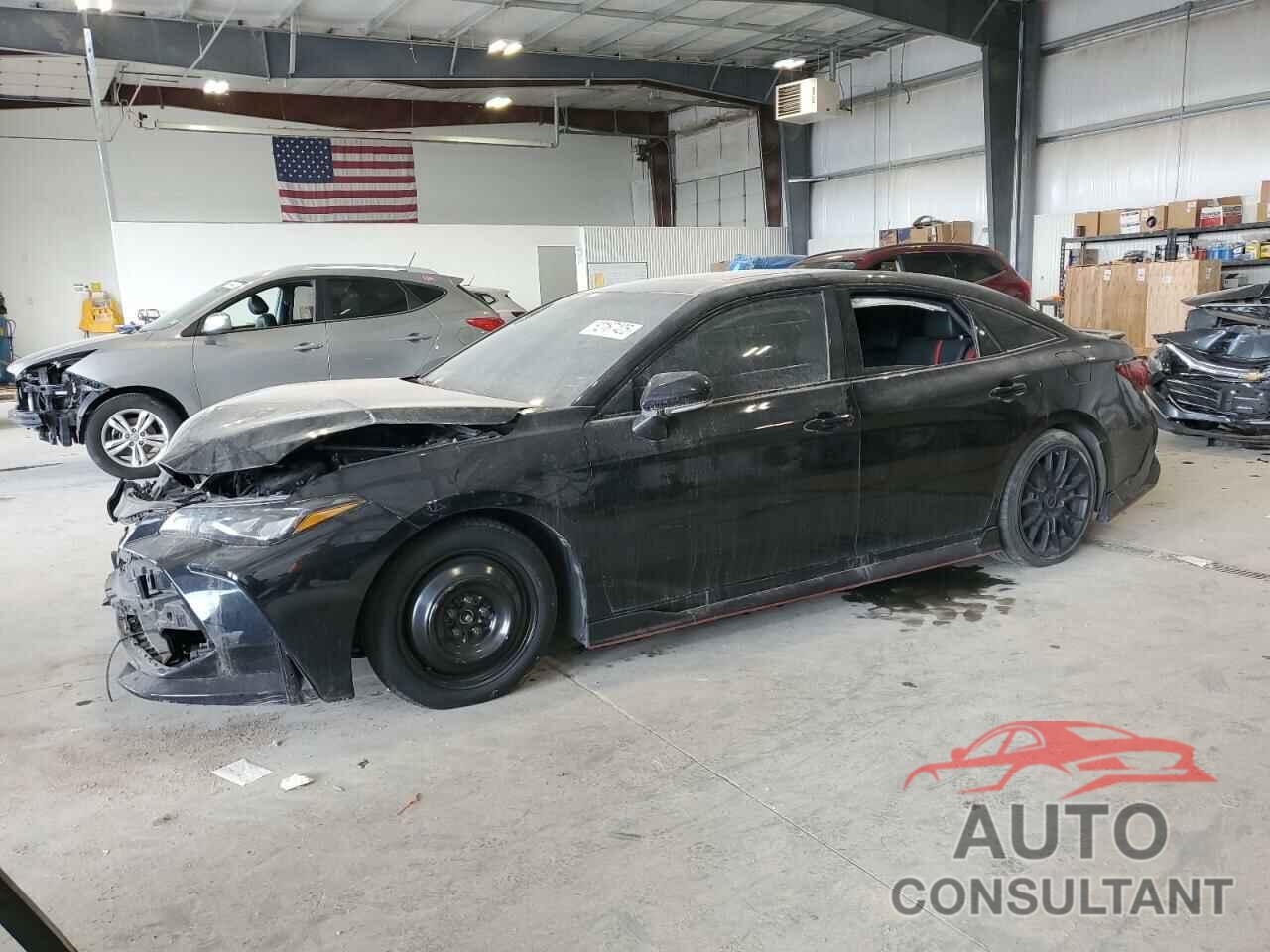 TOYOTA AVALON 2021 - 4T1FZ1FB2MU070169
