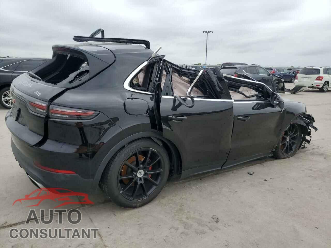 PORSCHE CAYENNE 2022 - WP1AA2AY2NDA03689