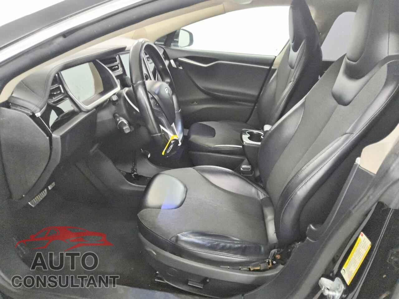 TESLA MODEL S 2013 - 5YJSA1BG5DFP08693