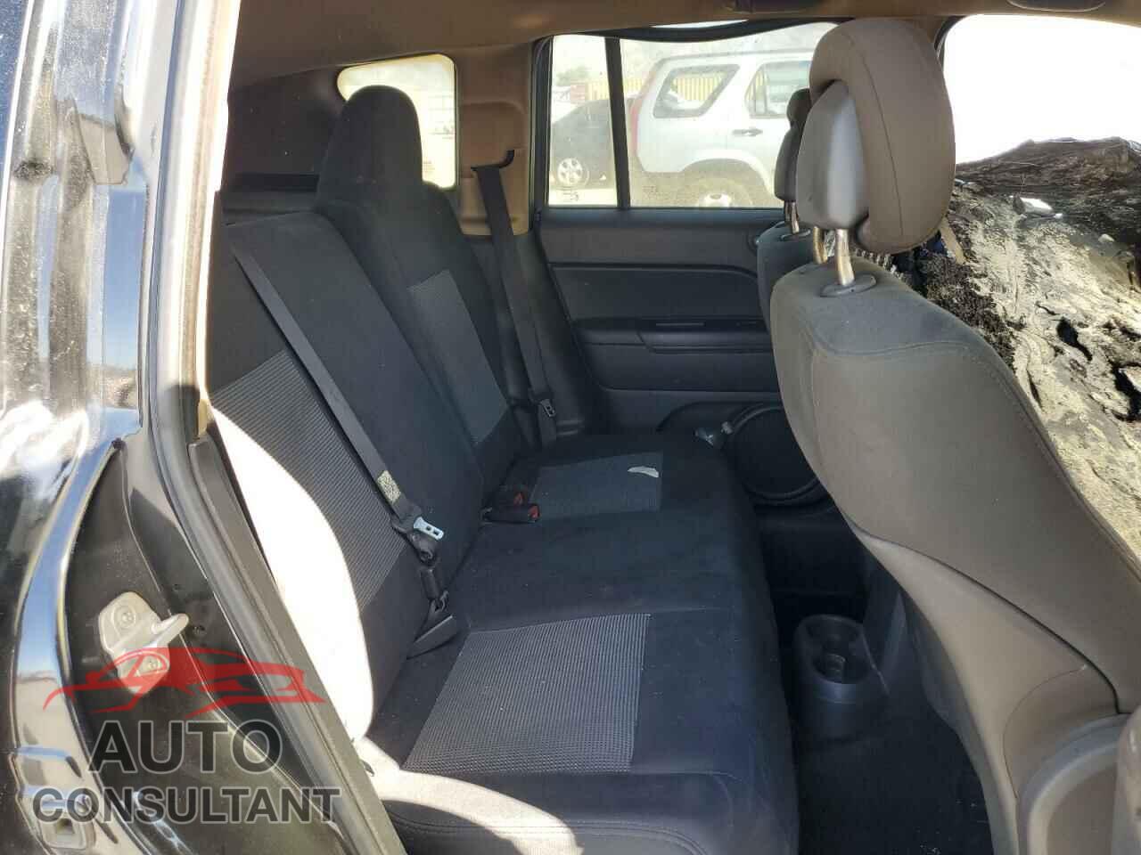 JEEP COMPASS 2013 - 1C4NJCEA8DD231989