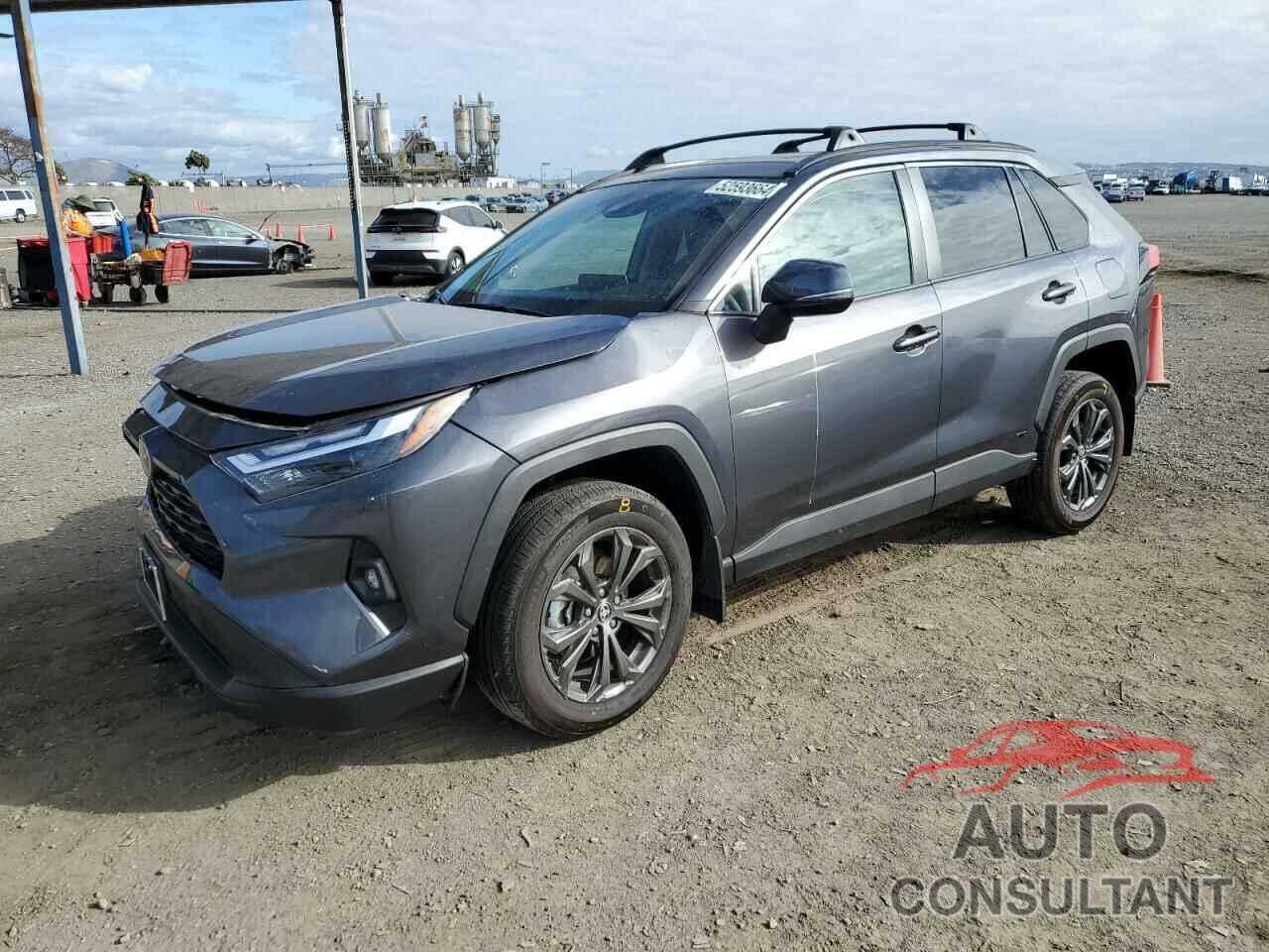 TOYOTA RAV4 2024 - 2T3B6RFV6RW049095