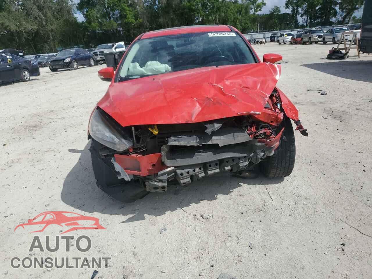 FORD FOCUS 2017 - 1FADP3H21HL238248