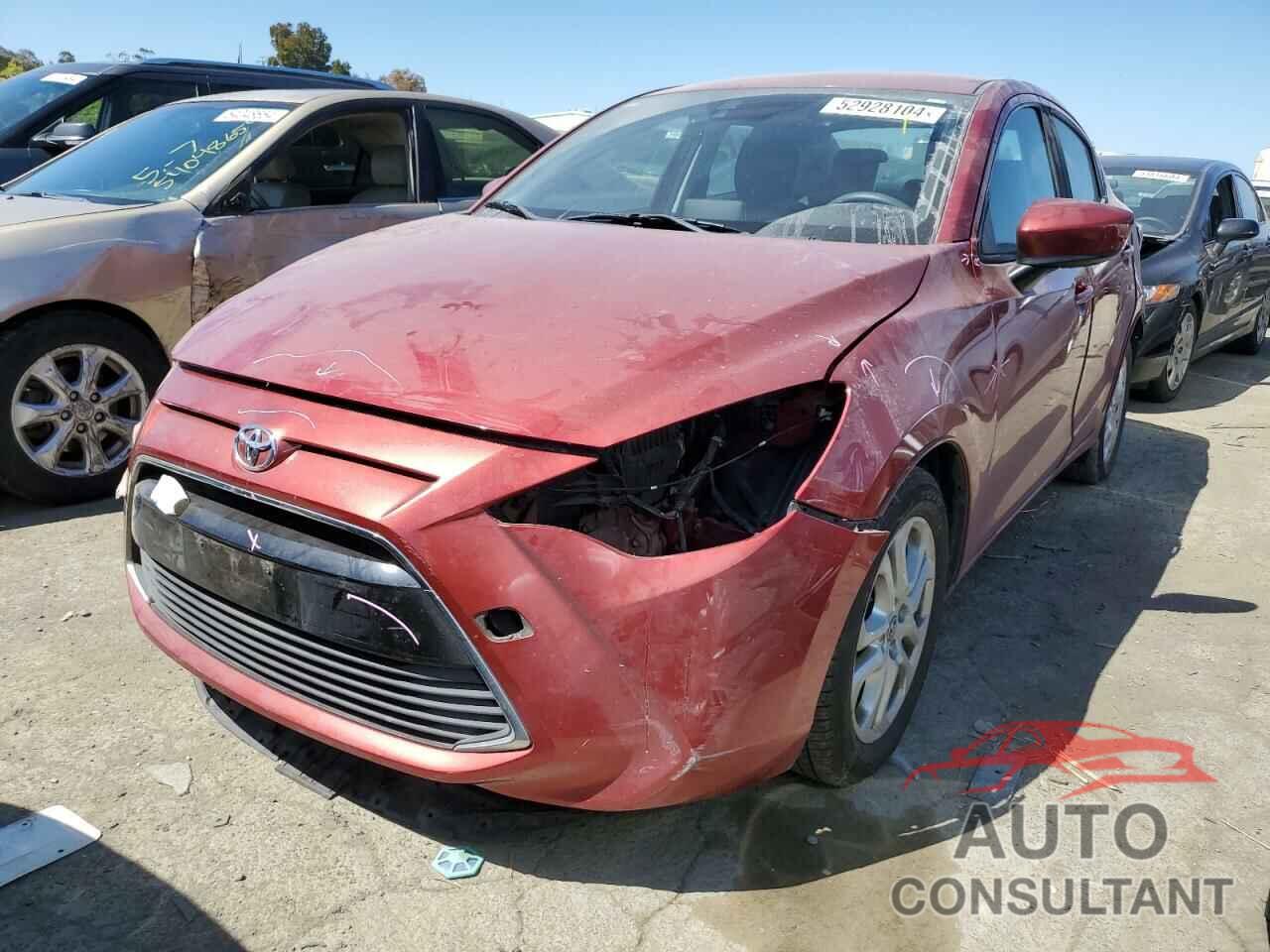 TOYOTA YARIS 2017 - 3MYDLBYV6HY182455
