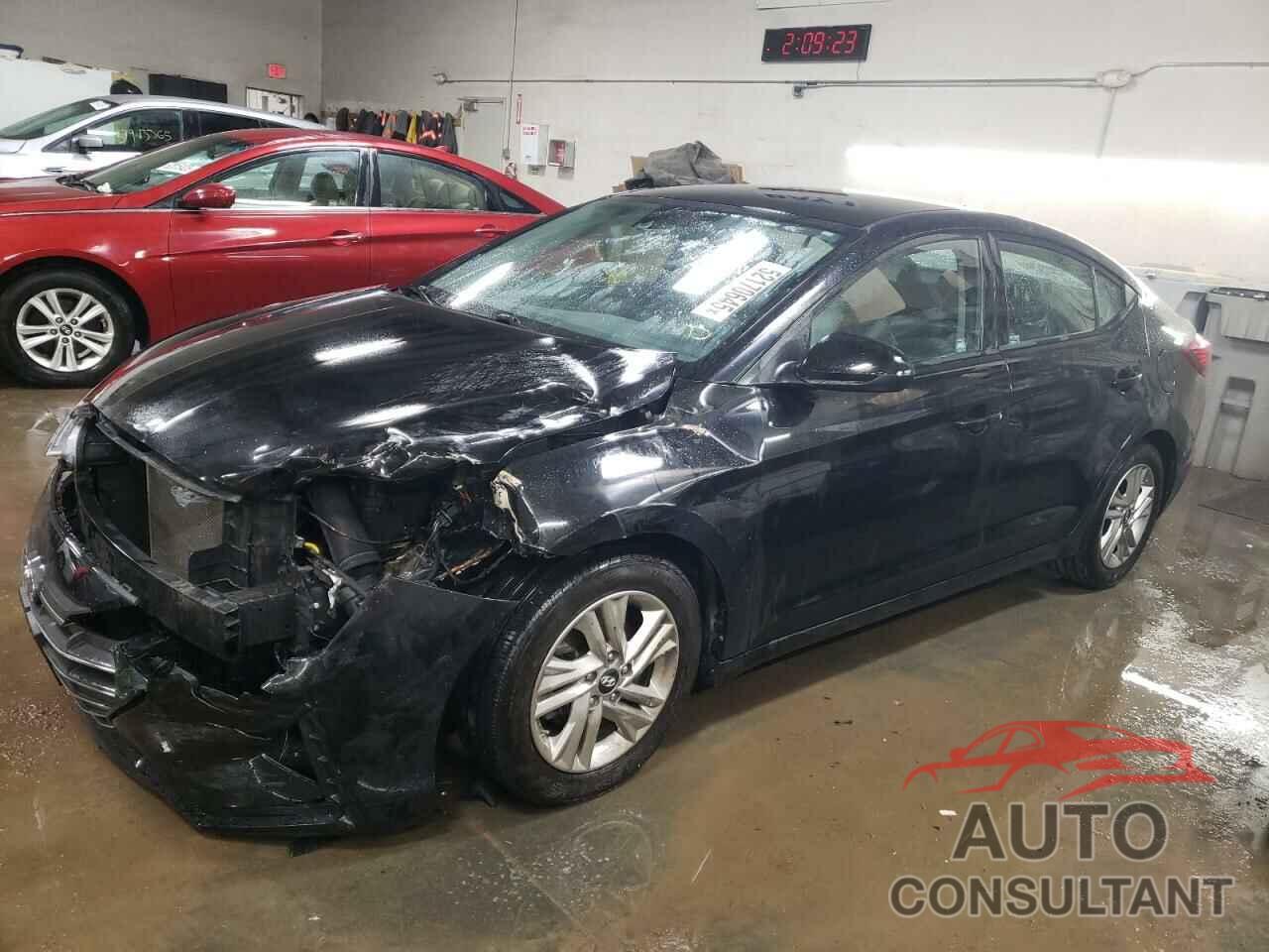 HYUNDAI ELANTRA 2020 - 5NPD84LF4LH561147