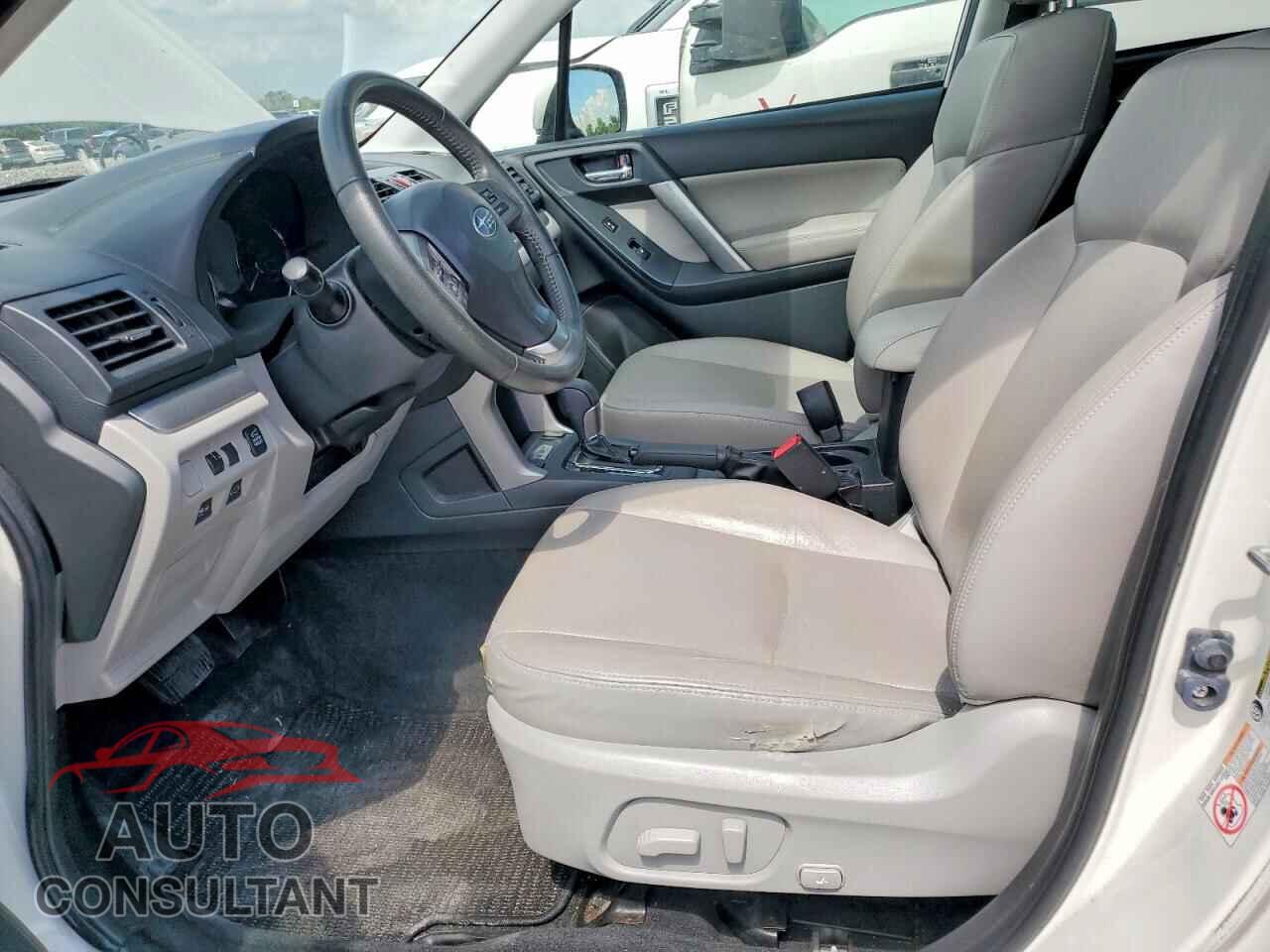 SUBARU FORESTER 2015 - JF2SJAUC3FH457025