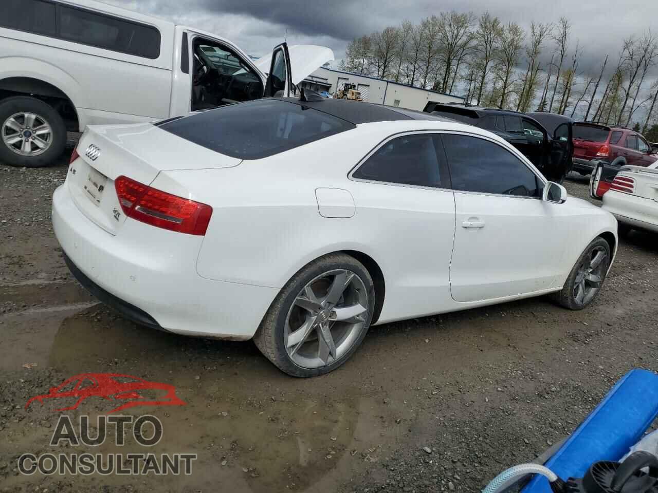 AUDI A5 2012 - WAULFAFR8CA002372
