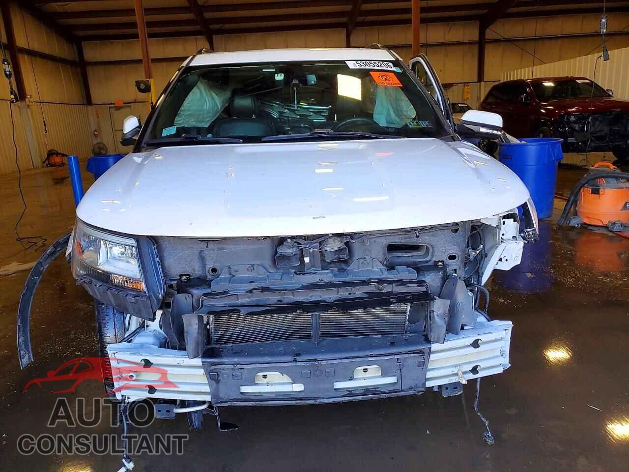 FORD EXPLORER 2018 - 1FM5K8F86JGB15010