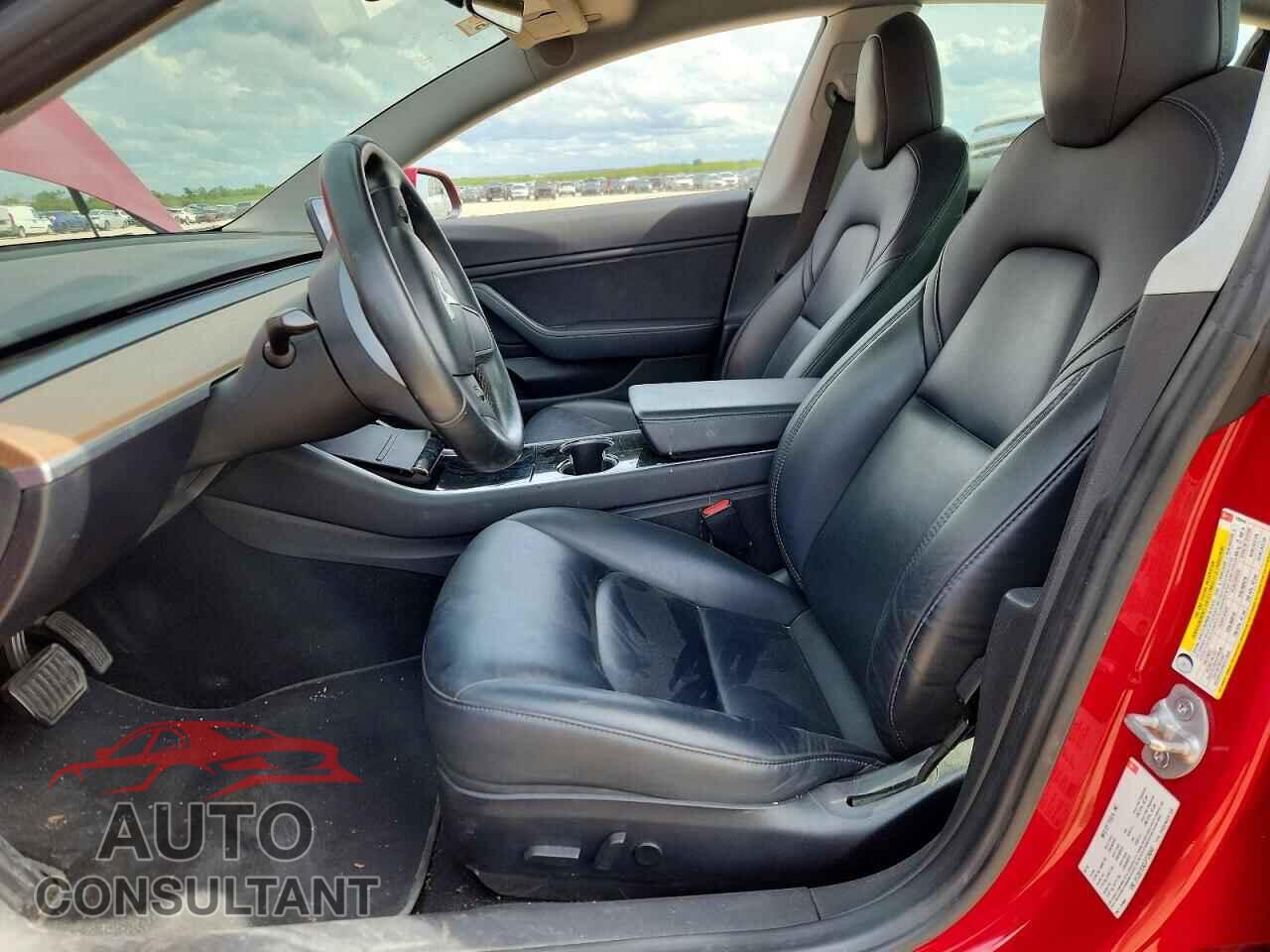 TESLA MODEL 3 2018 - 5YJ3E1EA2JF126045