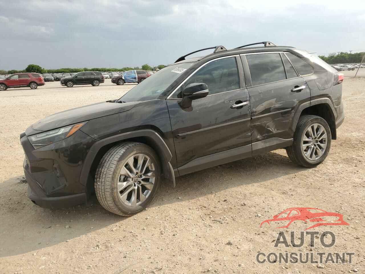 TOYOTA RAV4 2022 - 2T3Y1RFV8NW225602