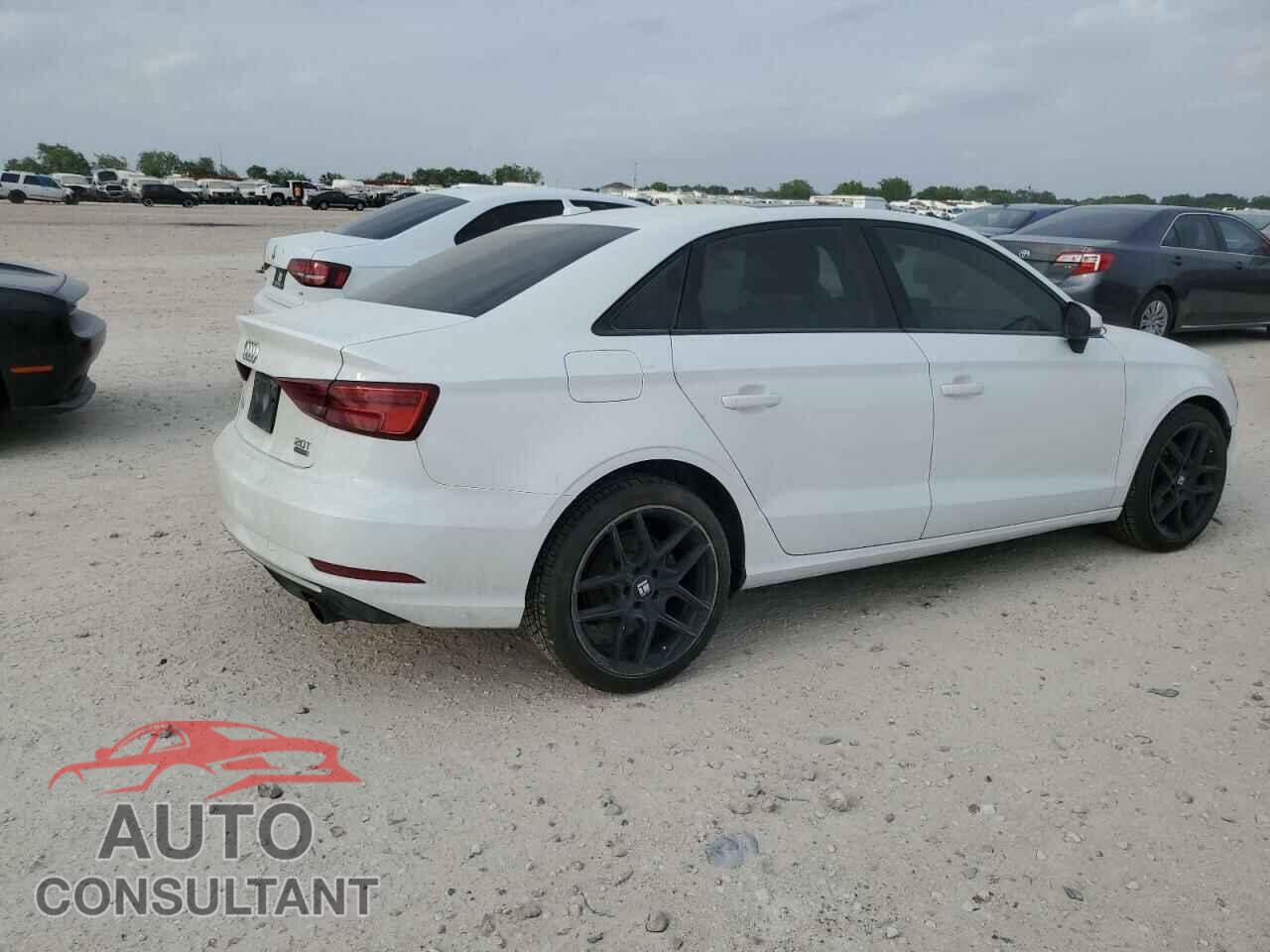 AUDI A3 2017 - WAUB8GFF2H1026527