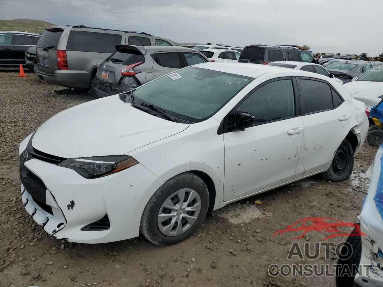 TOYOTA COROLLA 2018 - 2T1BURHE0JC111771