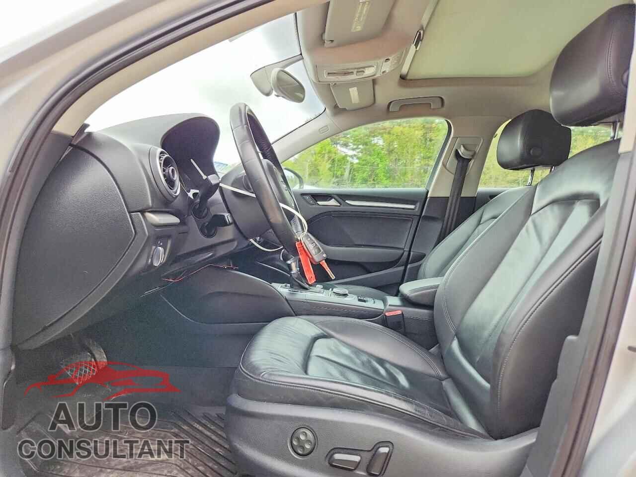 AUDI A3 2015 - WAUACGFF2F1009850