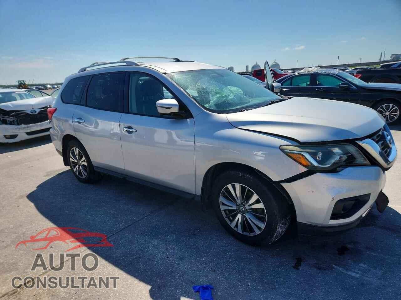 NISSAN PATHFINDER 2017 - 5N1DR2MN1HC601237